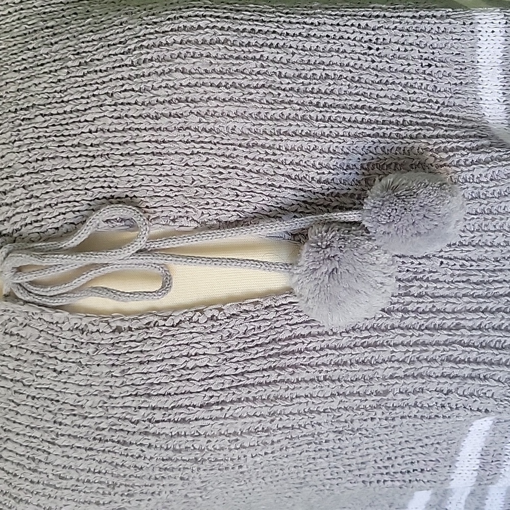 Poncho - Picture 3 of 4